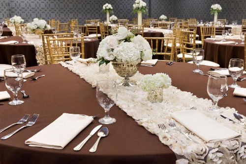 Radisson Hotel Fresno Conference Center image 12