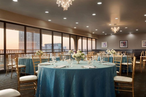 Radisson Hotel Fresno Conference Center image 20