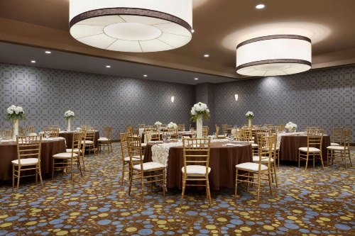 Radisson Hotel Fresno Conference Center image 7